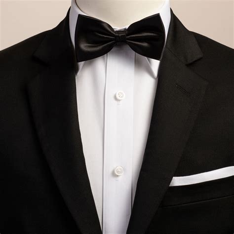 Silk Bow Tie in Black 